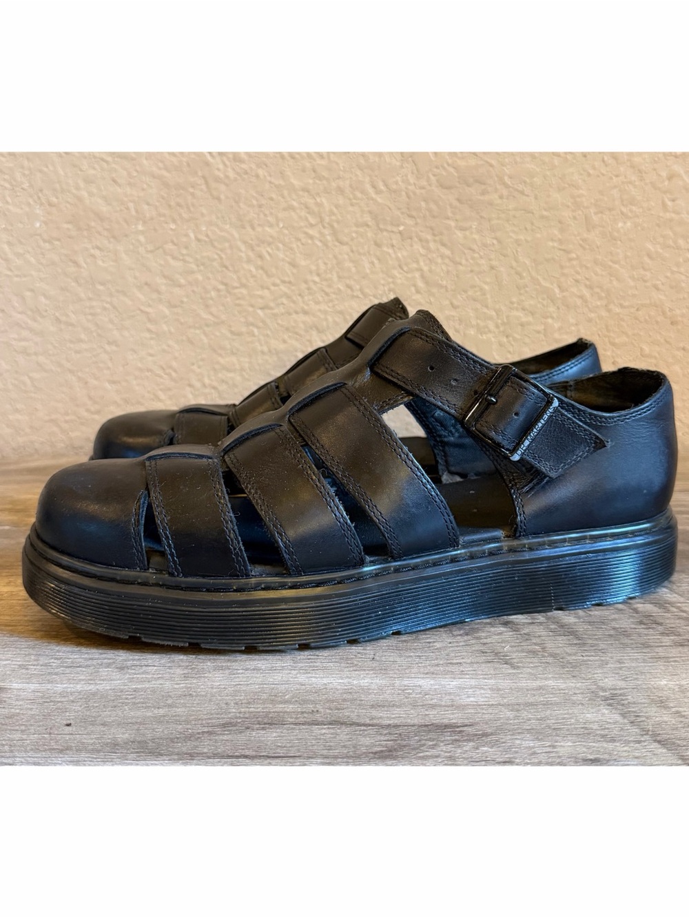 Dr Martens Vibal Chunky closed Toe Fisherman Sandals
